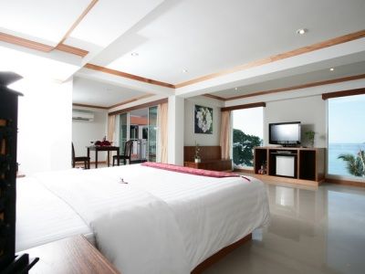Absolute Beach Resort Phuket Bagian luar foto